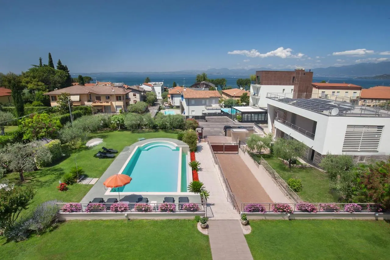 Villa Aurora-Holiday Home Apt 1 Μπαρντολίνο
